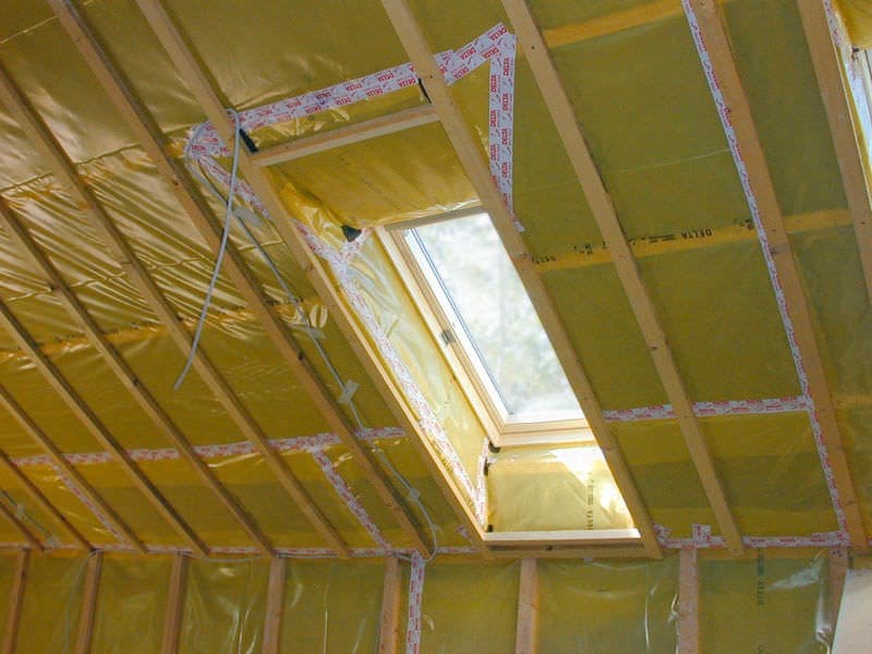 Пароизоляционная пленка для крыши, потолка монтаж